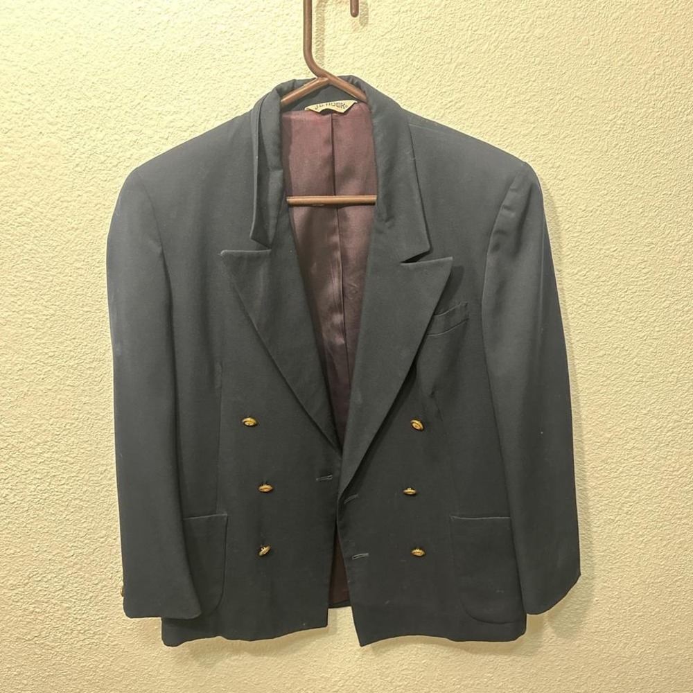 Navy blue blazer‎